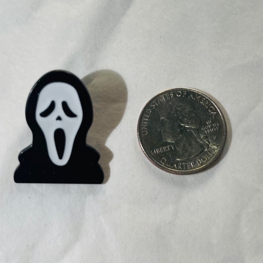 GhostFace pin